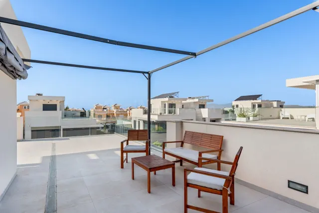 Casa 3 habitaciones 226m² en venta - La marina — 24