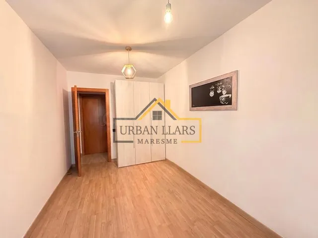 Fantástico piso en Canet, parking, trastero y zona comunitar - foto 4