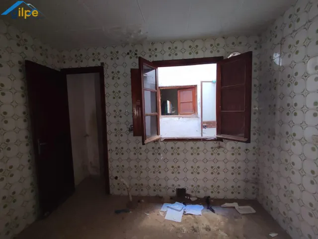 PLANTA BAJA, 3 DORMITORIOS Y 1 BAÑO — 6