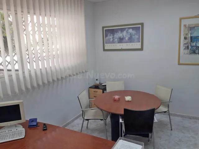 SE VENDE LOCAL EN LA FLOTA (POSIBILIDAD VIVIENDA) - foto 4