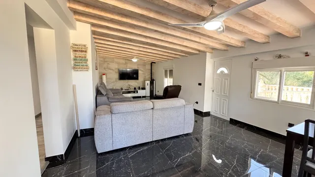 Exclusiva Casa Reformada con Piscina Privada y Parcela de 7.000 m2 en Blanca, Murcia — 6