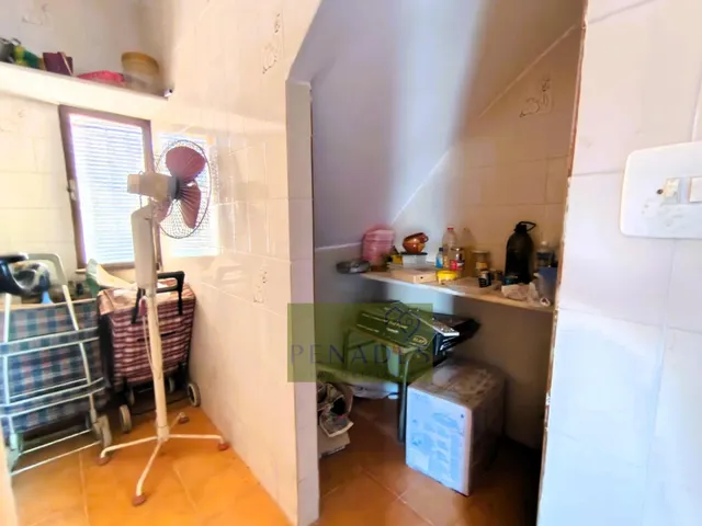 CHALET MUY CERCA DE LA POBLACION — 27