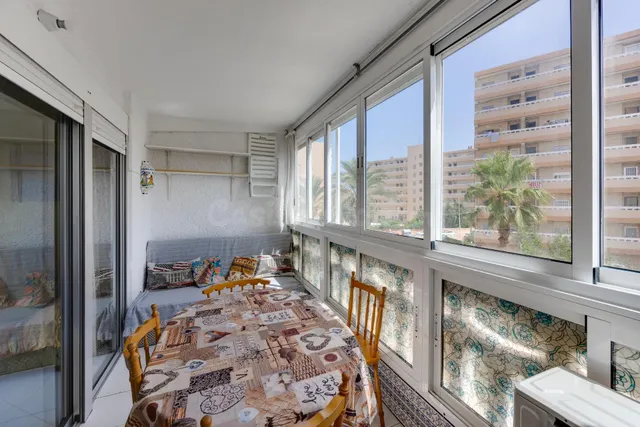 Apartamento de 1 dormitorio con parking comunitario a 240m d