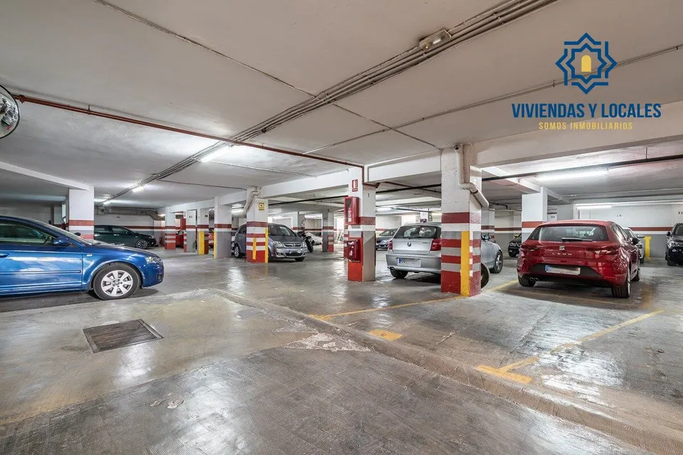Garaje a la venta en zona Hipercor