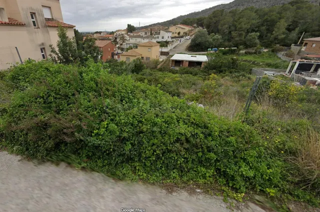 Terreno de 644m2 en Mas Astor - El Vendrell — 3