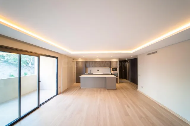 Exclusivo piso reformado en Pedregalejo — 2