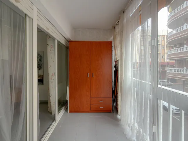 Playa de los Locos! Acogedor apartamento semireformado con ubicación privilegiada, a solo 170 mts del mar — 14