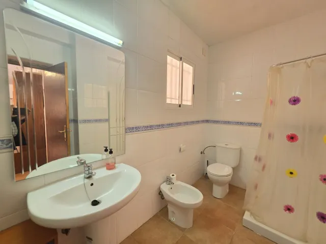 Villa 3 habitaciones 198m² en venta - Ayuntamiento — 15