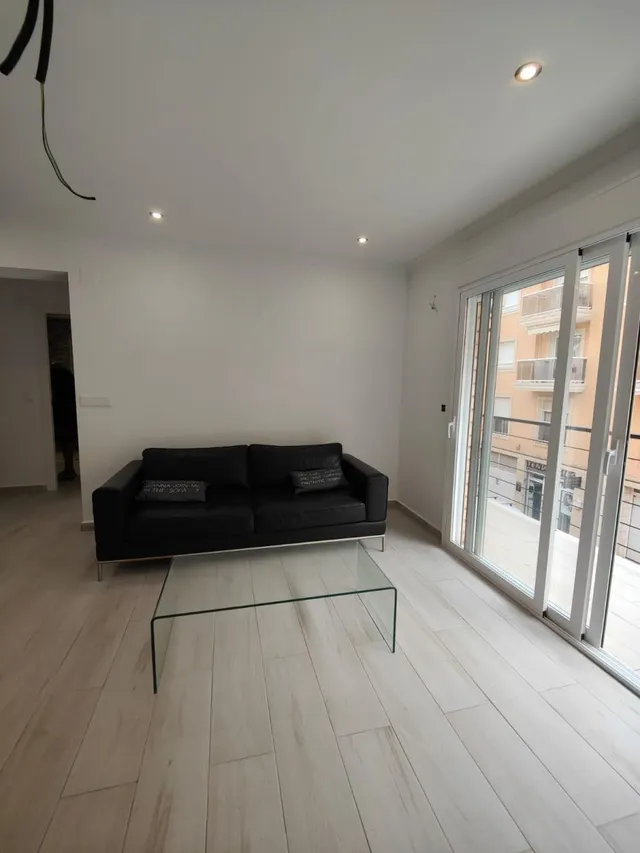 Luminoso apartamento reformado en Jávea pueblo — 6