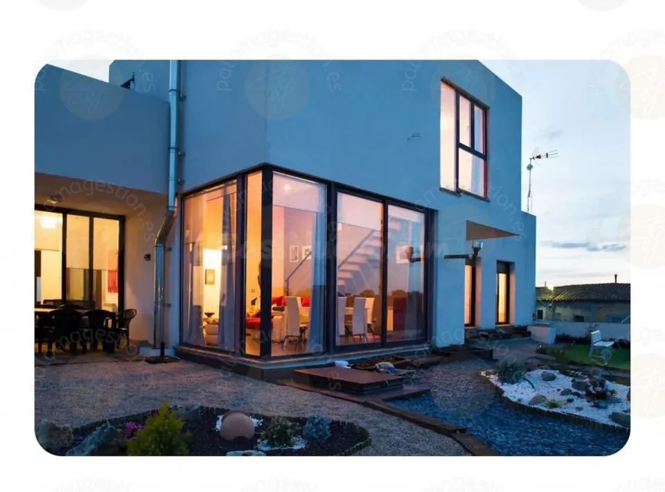 Casa-Chalet en Venta en Cortos Ávila