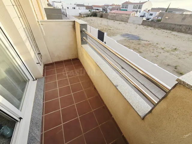 APARTAMENTO EN VENTA EN LA URBANIZACIÓN LA SALCHI - foto 4