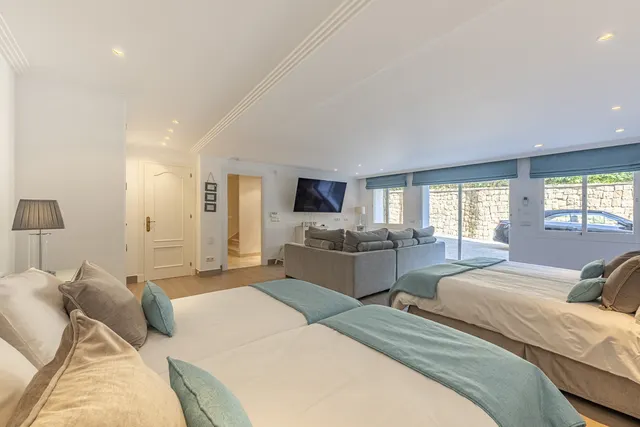 Chalet 5 habitaciones 536m² en venta - El Madroñal — 33
