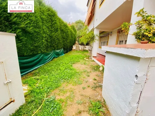 Gran Casa Independiente con piscina y zonas ajardinadas. — 24