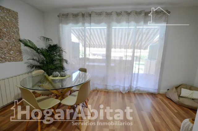 Precioso adosado con garaje, piscina y terraza — 7