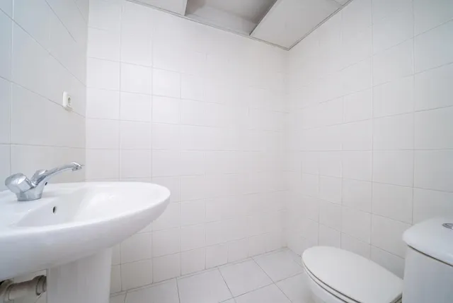 Local comercial en venta — 10