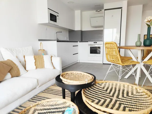 VIVIENDA DE 1 HABITACIÓN CON TERRAZA, GARAJE Y PISCINA EN UN MODERNO RESIDENCIAL EN DENIA !! — 4