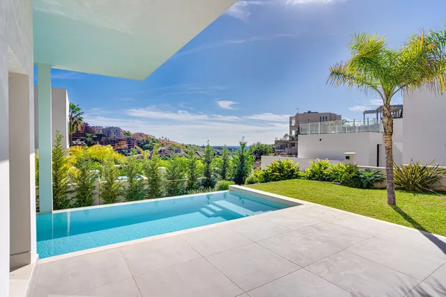 Chalet 4 habitaciones 429m² en venta - Marbella — 38