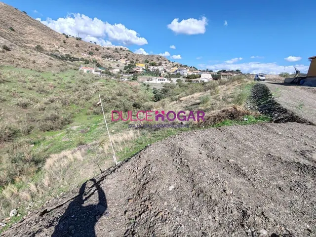MAGNIFICO TERRENO RURAL DE 3.600 MT2 CON MAS DE 200 MTS EN L - foto 2