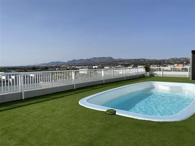PISO DE 3  DORMITORIOS CON PISCINA Y TERRAZA — 3