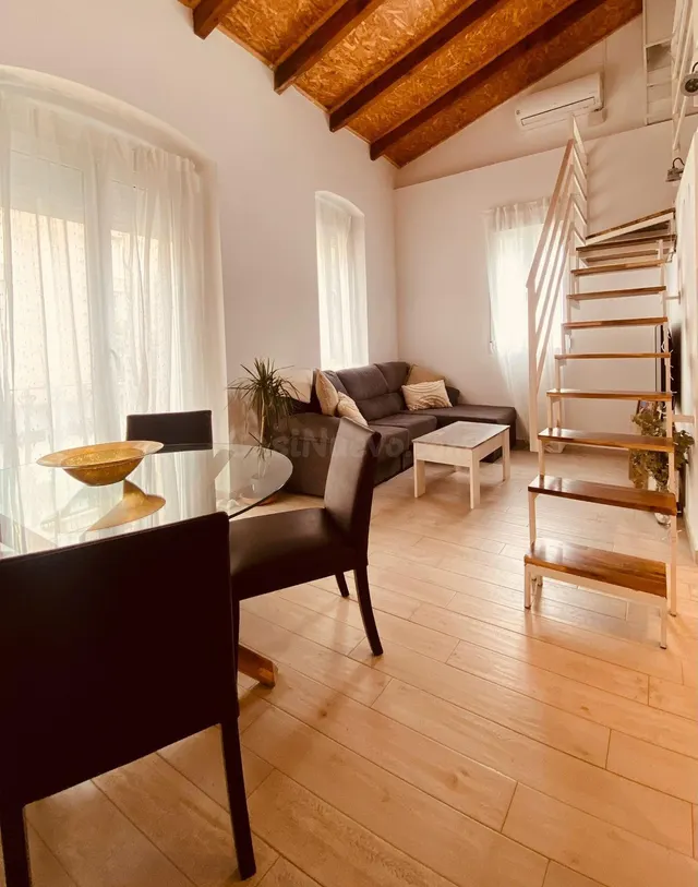 Dúplex 2 habitaciones 80m² en alquiler - Zaidia - Trinitat