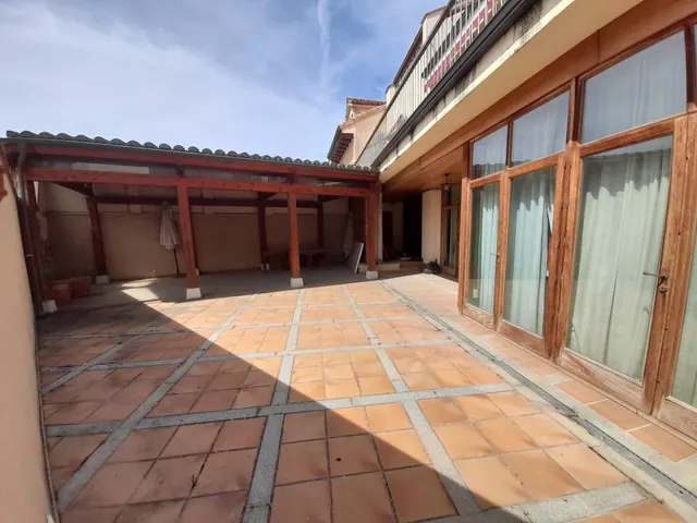 PRECIOSO EDIFICIO  A LA VENTA EN SIMANCAS (VALLADOLID) — 15