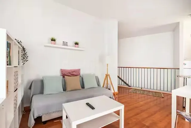 Apartamento - Espartinas - foto 2