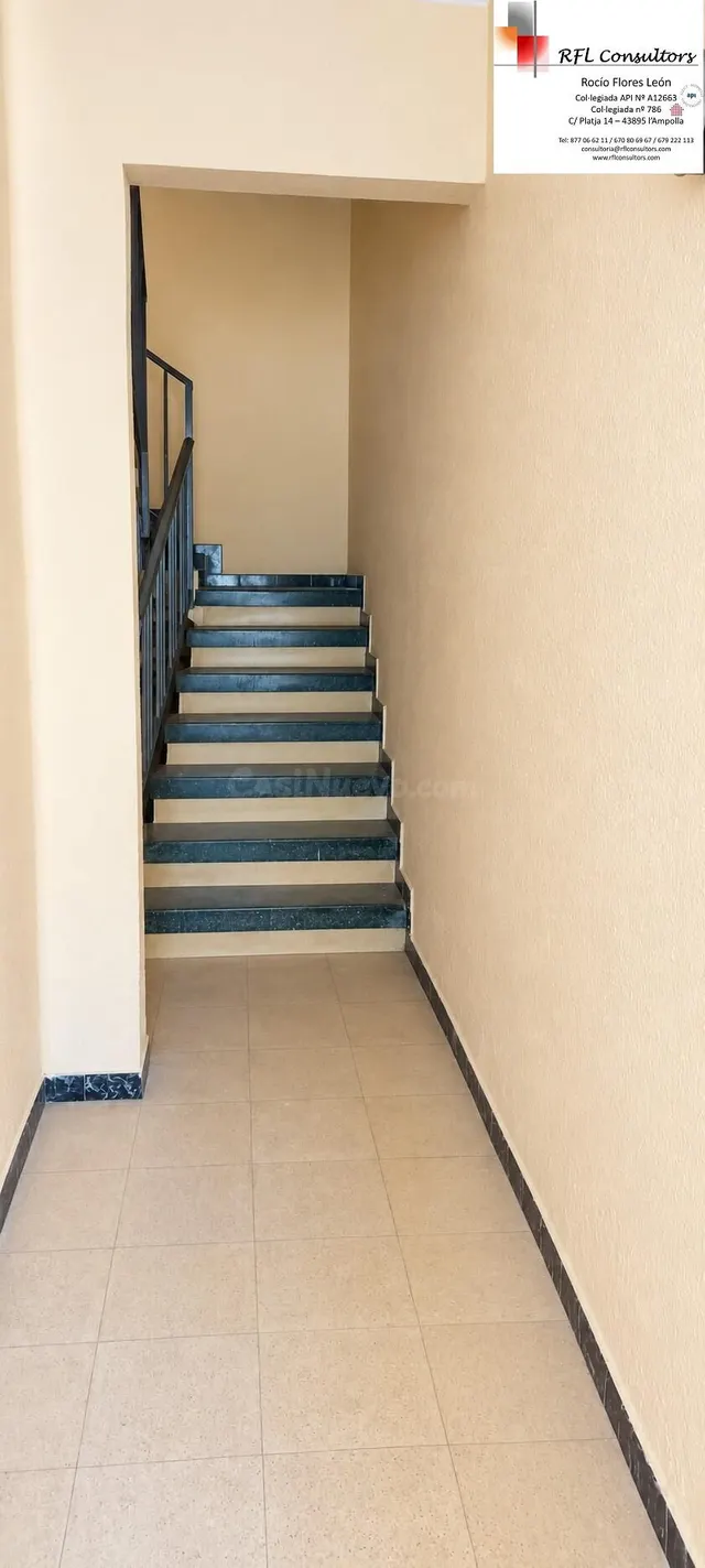 GRAN CASA PARA REFORMAR EN EL CENTRO DE LA POBLACIÓN - foto 2