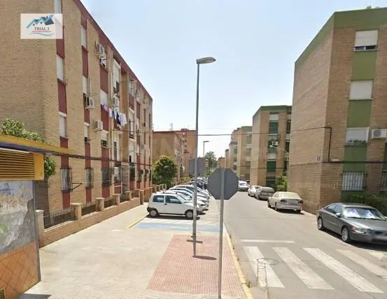 Venta piso en Castilleja de la Cuesta (Sevilla) - foto 3