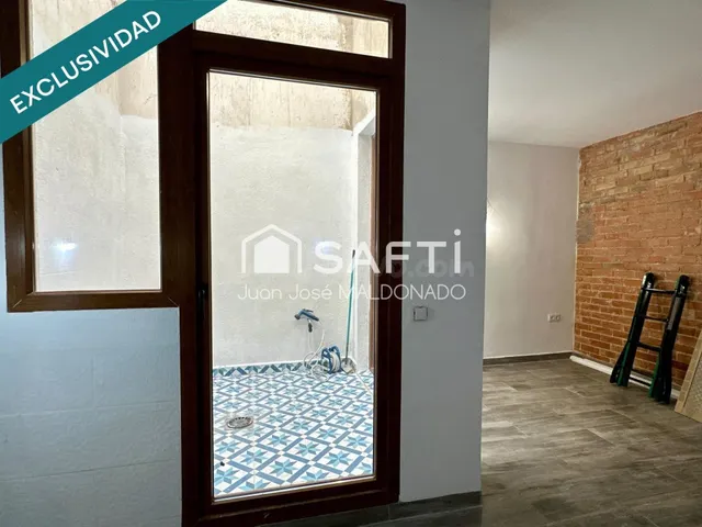 Tu refugio moderno en el corazón de Benicarló: Espacio, diseño y una terraza para soñar. — 37