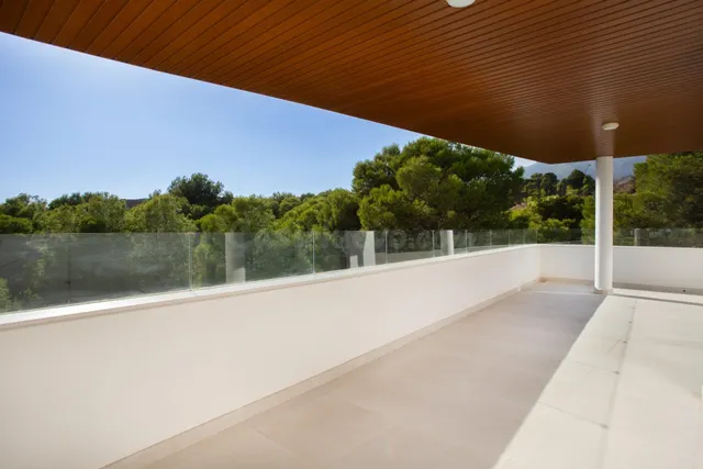Venta de piso con tres dormitorios en Fuengirola, Málaga, Co - foto 4