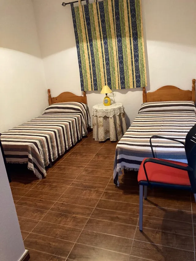 VENTA  DE DOS CHALET EN CAMINO DE MOLINO VIEJO — 41