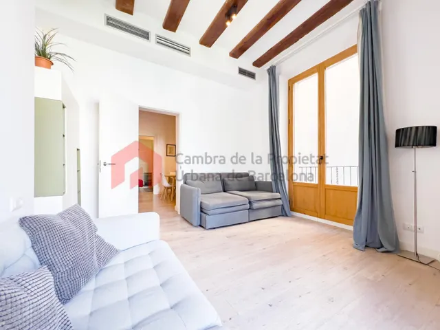 Fabuloso piso de una habitación en el Santa Caterina de Barcelona — 2