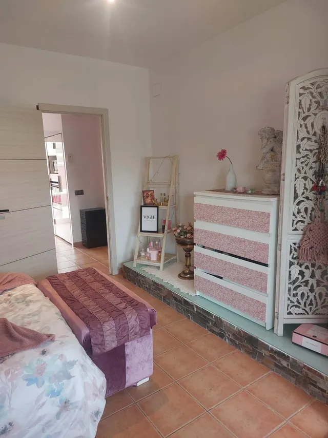 Chalet de 71 m2 con terraza y piscina a muy pocos metros de la playa — 36