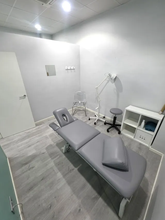 Local en zona hospital — 21