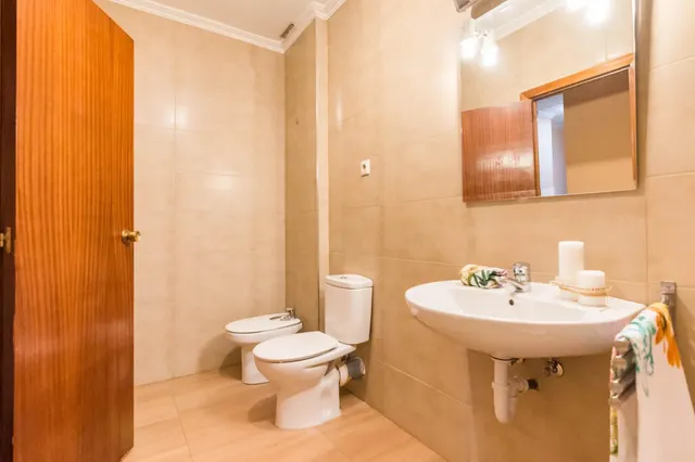 VIVIENDA CON GRAN PATIO PRIVADO FRENTE AL NUEVO HOTEL BARCELÓ 5★ — 43