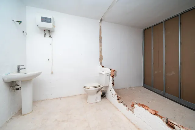 LOCAL DE 284 m2 EN ZONA CASTILLO DE BELLVER — 19