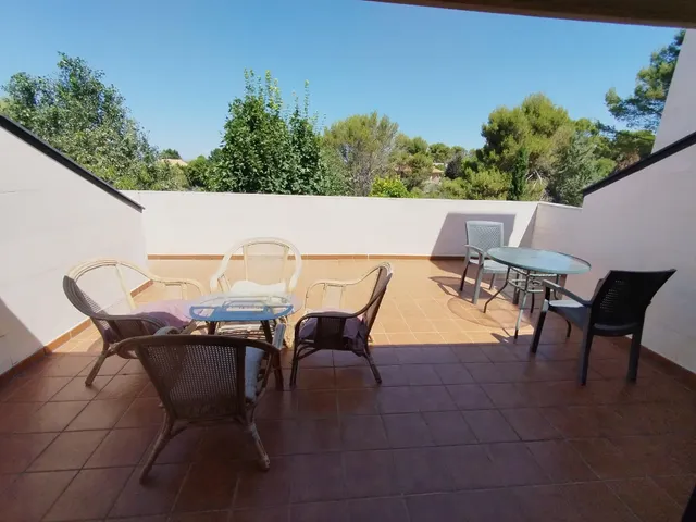 Espectacular Chalet en Montehermoso - Espacios Amplios y Comodidad — 26