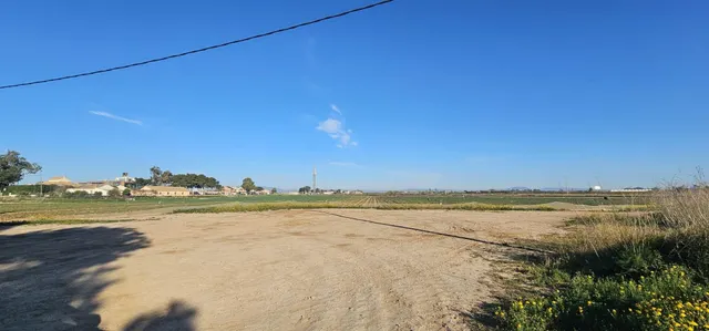 Terreno Rústico con vivienda legalizada a reformar — 17
