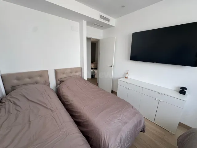 Apartamento en alquiler de temporada | Disponible del 1 de s - foto 2