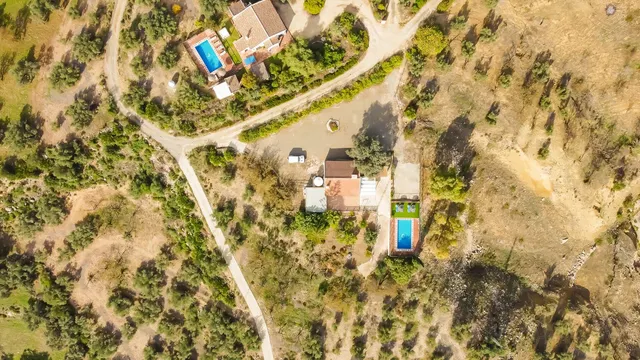 Finca rústica 2 habitaciones 140m² en venta - Polígono - Alrededores - Pedanías — 46