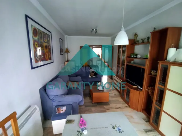 Se VENDE apartamento en zona COLÓN - foto 2