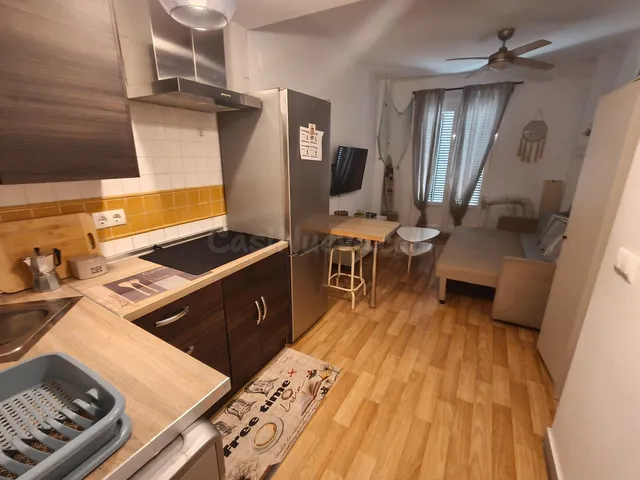 SE VENDE APARTAMENTO EN EL PUERTO DE SANTA MARIA , ZONA CENT