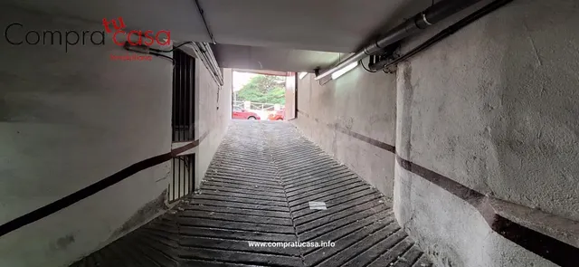 PLAZA DE GARAJE en ALQUILER.-.CALLE ROBLE - foto 2