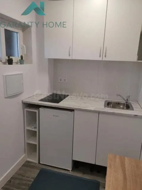 SE VENDE APARTAMENTO EN LAREZO ZONA CARLOS V - REPÚBLICA DE  - foto 3