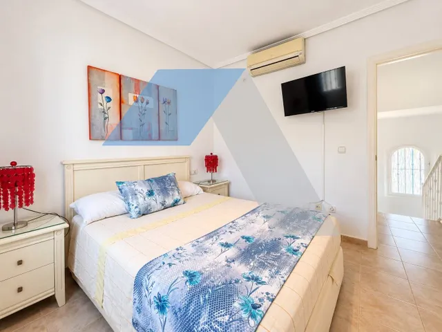 BUNGALOW A ESCASOS METROS DE LA PLAYA! — 26