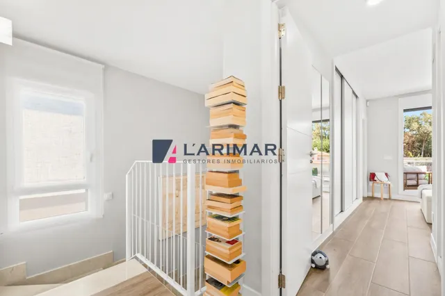 ✨ exclusiva propiedad en esquina con 393 m2 de parcela, piscina privada y energía solar en zona nou nazareth San Juan de Alicante — 41