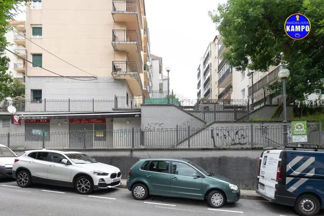 SE ALQUILA LOCAL EN  IRUN , CALLE SAN ISIDRO LABRADOR — 20