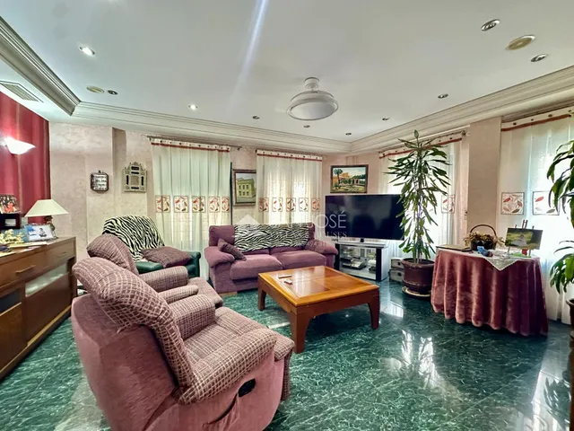 SE VENDE CASA EN MUY BUEN ESTADO EN EL CENTRO DE ASPE — 15