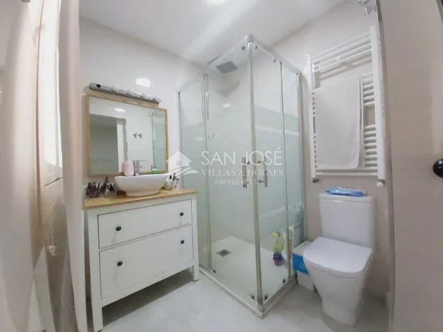 Se vende casa reformada en 2017 en pleno centro historico de Aspe — 7