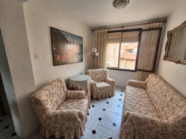 Primer piso en La Unión junto a calle mayor — 3